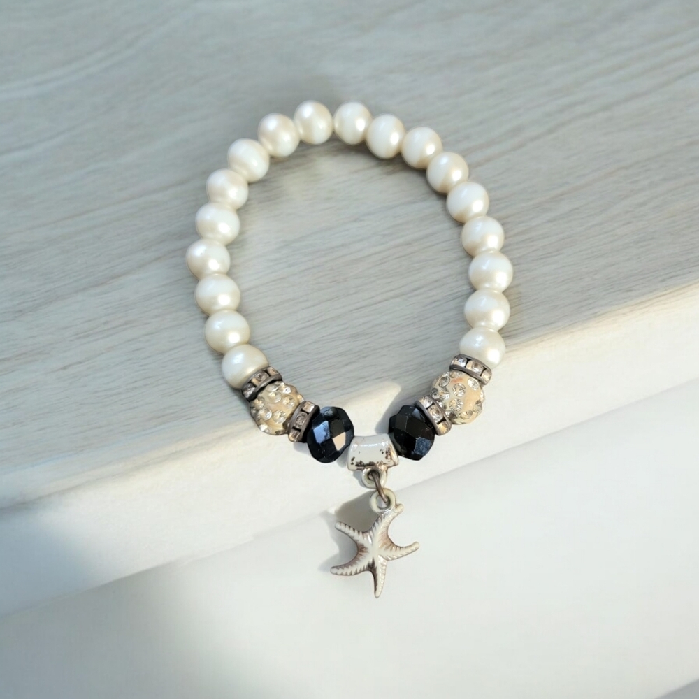 White Pearl Rhinestone Starfish Bracelet
